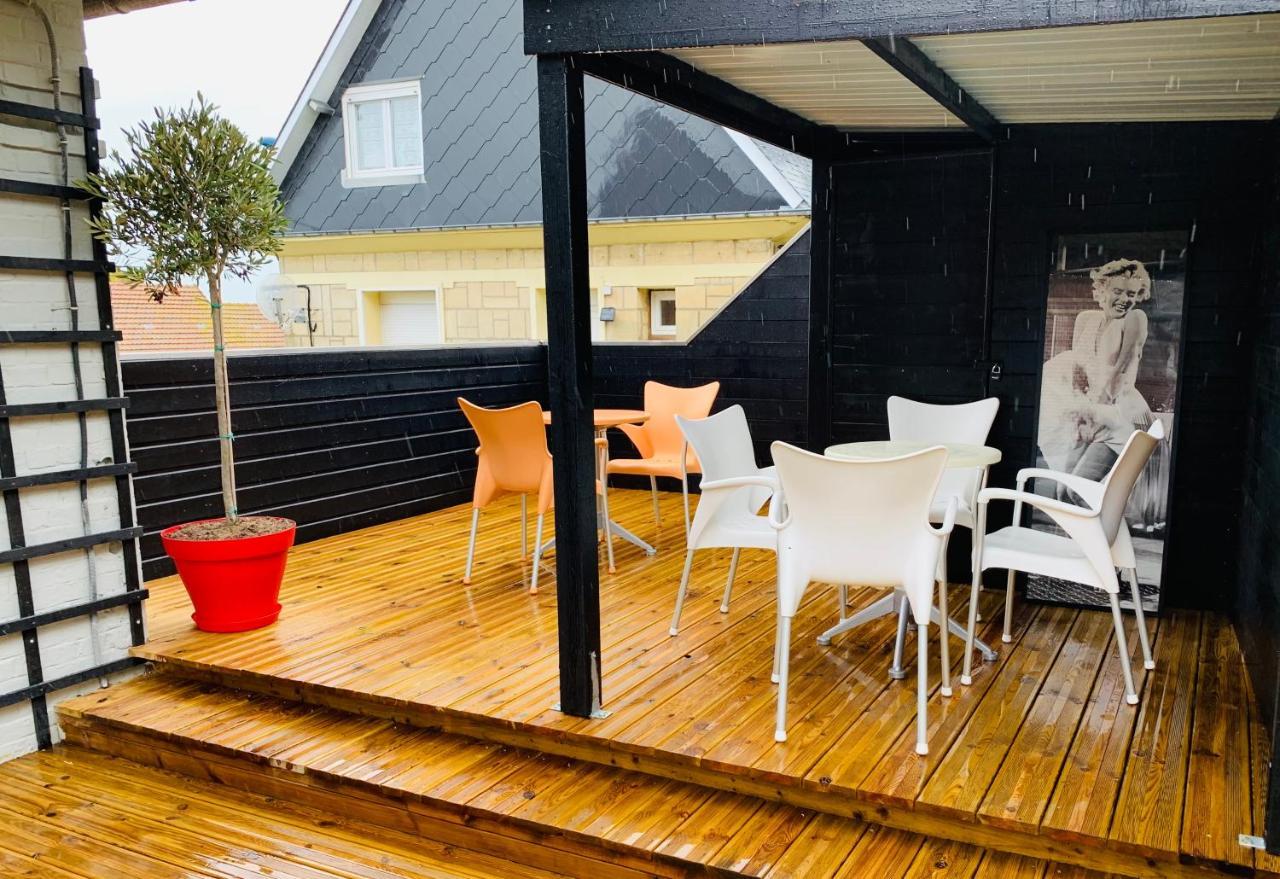 Villa La Solidarite Avec Vue Mer Ault Exteriör bild